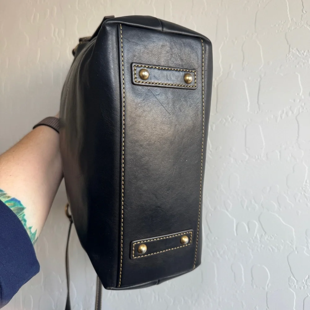Dooney & Bourke Black Florentine Sloan Leather Hobo Crossbody Bag Tassel LikeNew